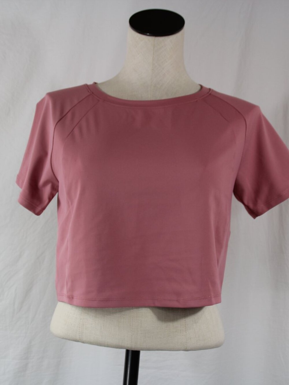 Hiverlay Women's Cropped Pink Workout Yoga Top Size M Athletic Wear Pilates